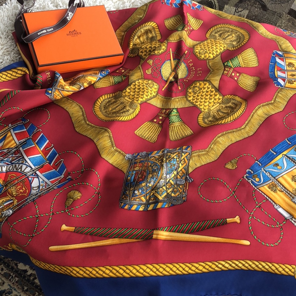 Hermes scarf - Picture 1 of 17